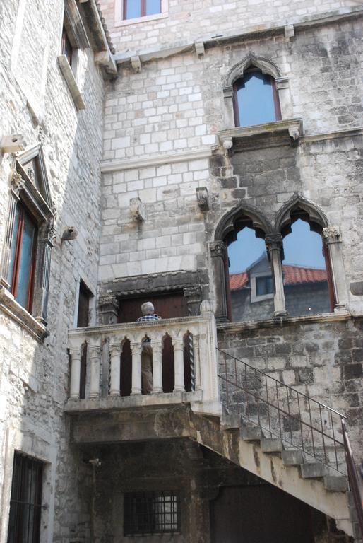 Turkish Tower Apartment Сплит Стая снимка