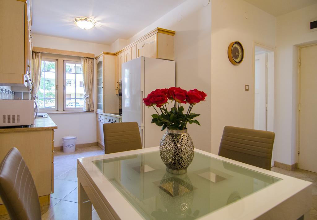 Turkish Tower Apartment Сплит Екстериор снимка